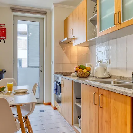 Cozy Santa Cruz, A In Madeira Apartamento