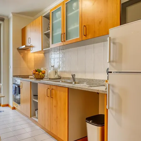 Cozy Santa Cruz, A In Madeira Apartamento *